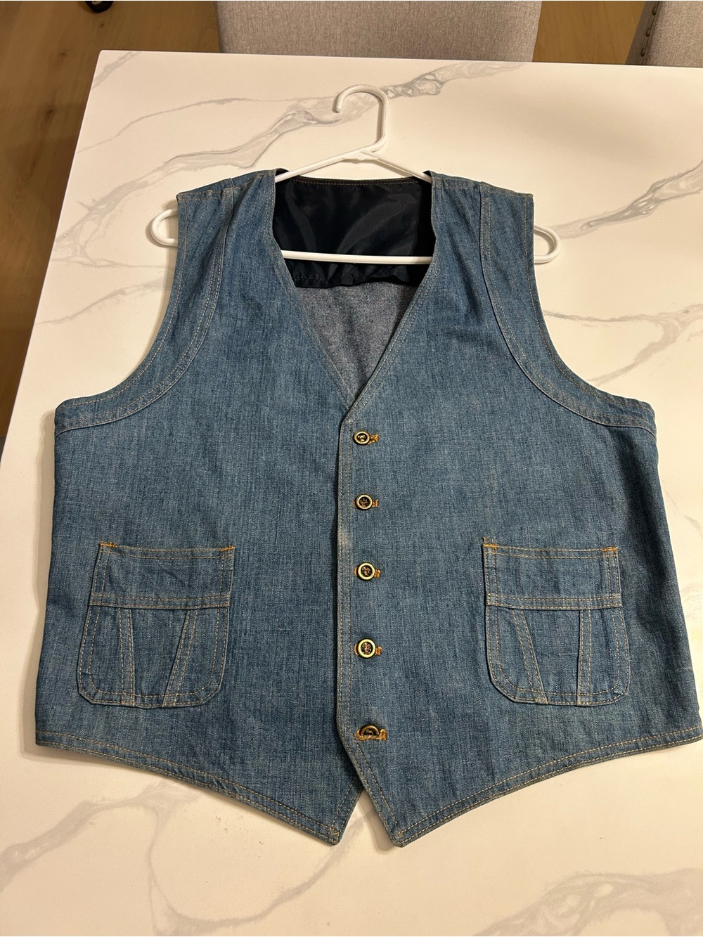 Lee Vintage 70’s Men's Denim Vest in Blue. Size L 44R